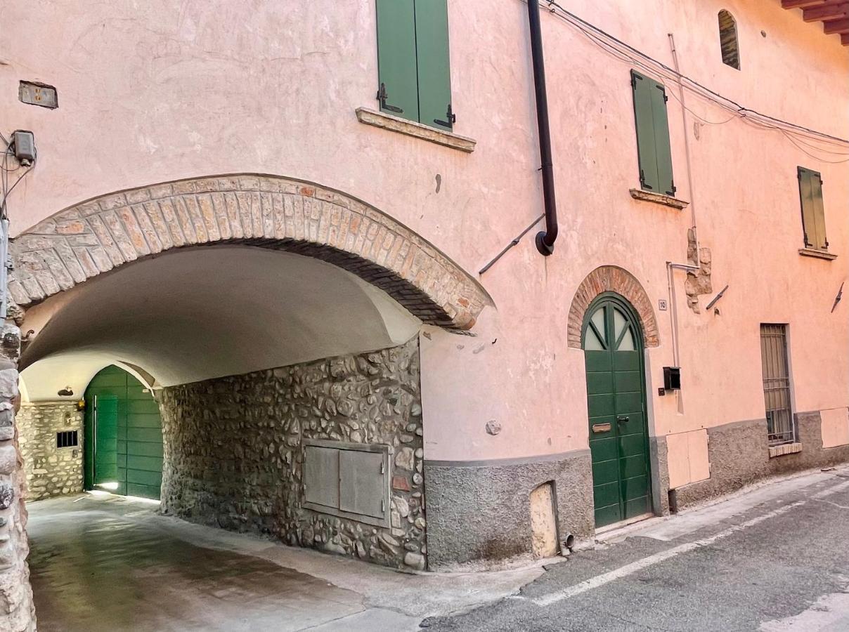 Borgo Dei Sogni Lägenhet San Felice del Benaco Exteriör bild