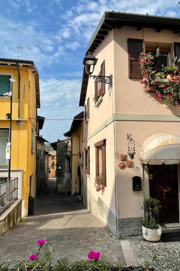 Borgo Dei Sogni Lägenhet San Felice del Benaco Exteriör bild