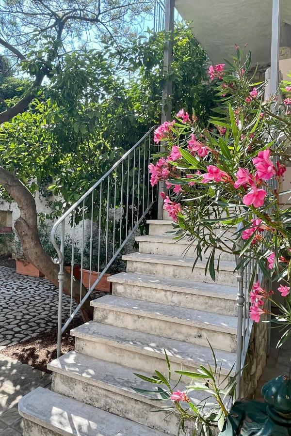 Borgo Dei Sogni Lägenhet San Felice del Benaco Exteriör bild